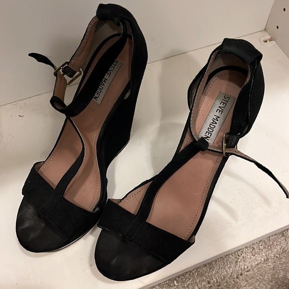 Steve Madden gold and black pump heels wedges size 8 - Picture 2 of 4